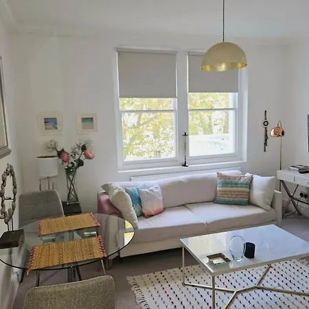 Cozy One Bedroom Apartment Next To Paddington London Exterior photo