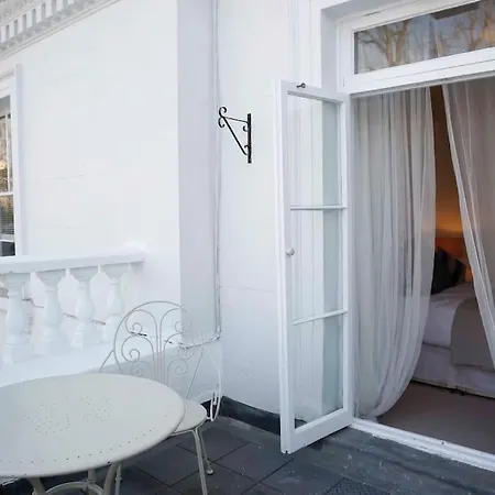 Cozy One Bedroom Apartment Next To Paddington London Exterior photo
