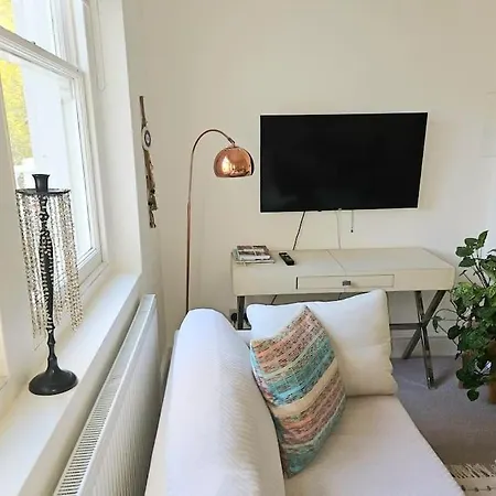 Cozy One Bedroom Apartment Next To Paddington London Exterior photo