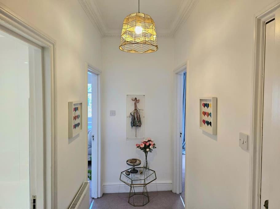 Cozy One Bedroom Next To Paddington Apartamento *